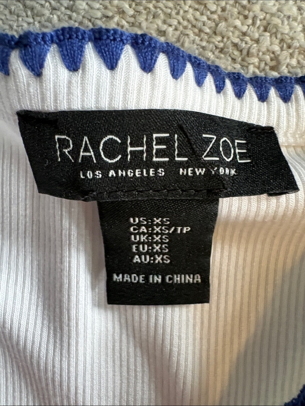 Rachel Zoe White Ribbed Tank with Blue Scallop Trim - Picture 5 of 6